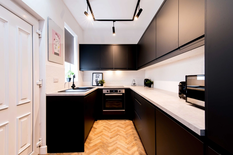 Double Room Available | Bills Inc. | #BeOriginal - Thumbnail 14